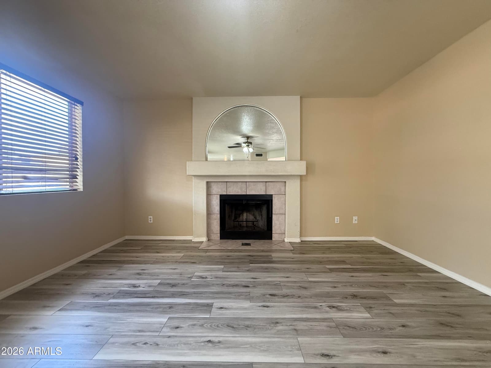 13839 N 19TH Way, Phoenix, AZ 85022 — photo 9 of 36