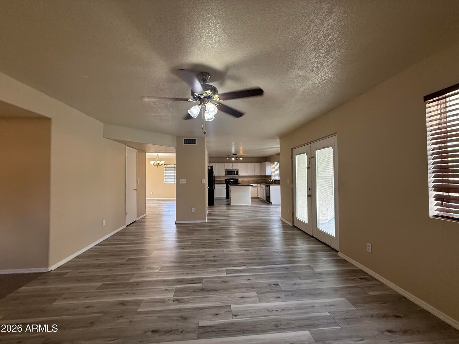 13839 N 19TH Way, Phoenix, AZ 85022 — photo 10 of 36