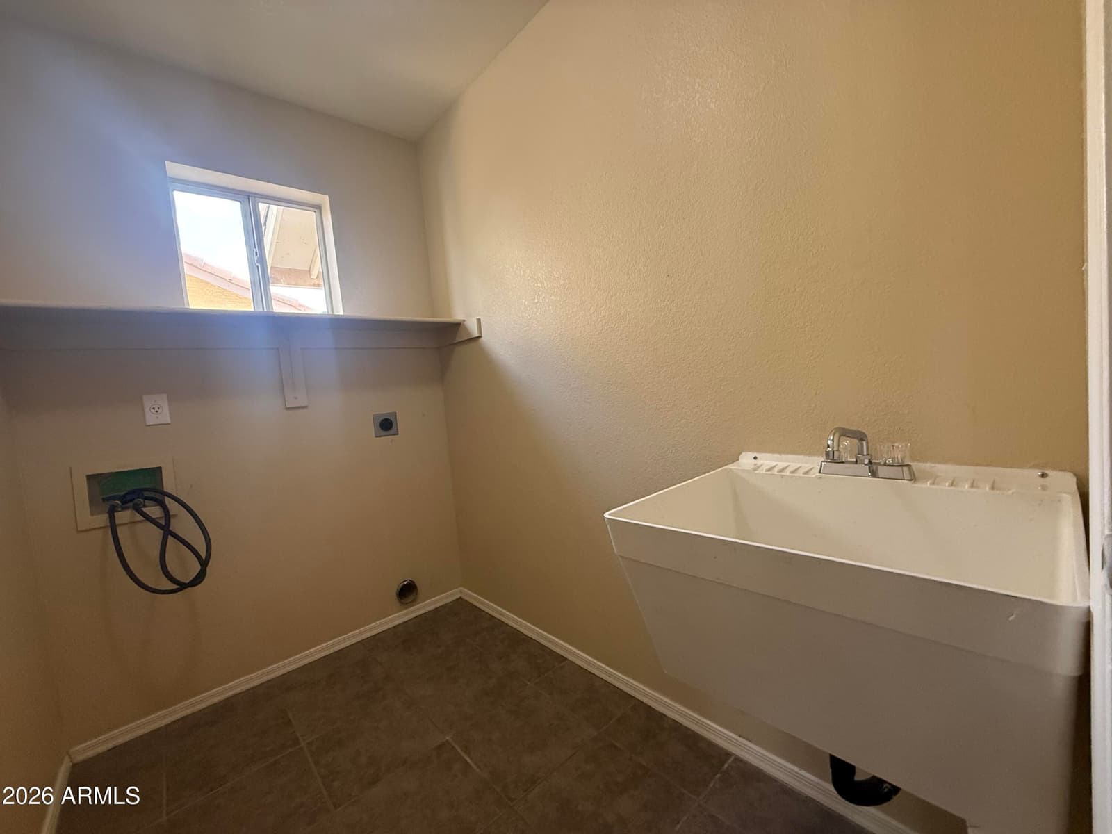 13839 N 19TH Way, Phoenix, AZ 85022 — photo 11 of 36