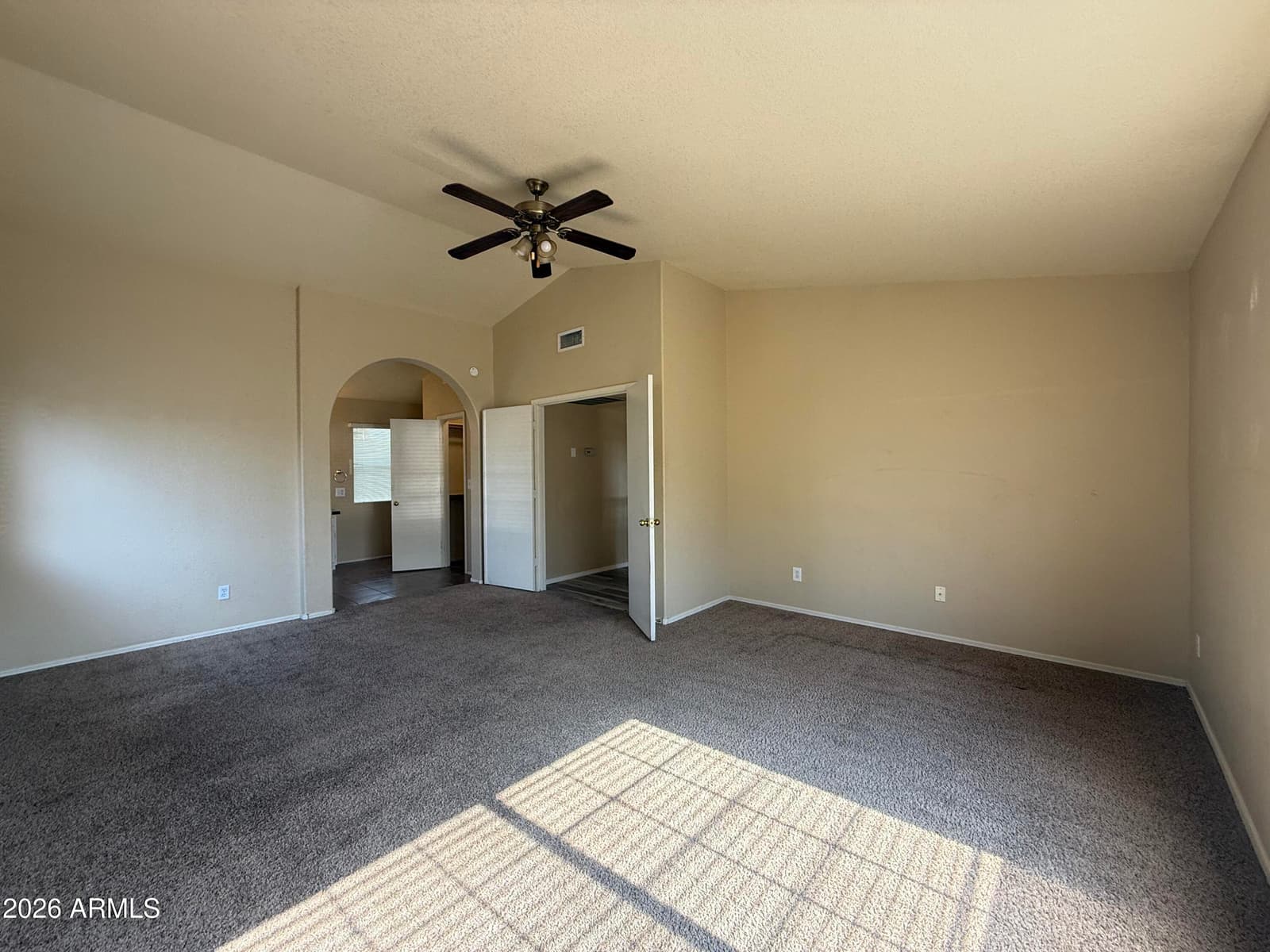 13839 N 19TH Way, Phoenix, AZ 85022 — photo 15 of 36