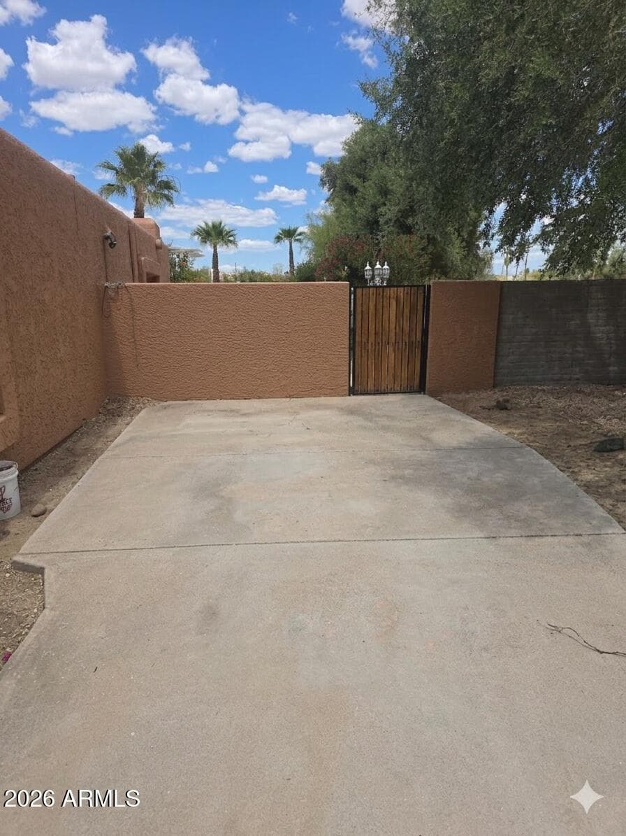 8018 E VISTA BONITA Drive, Scottsdale, AZ 85255 — photo 29 of 34