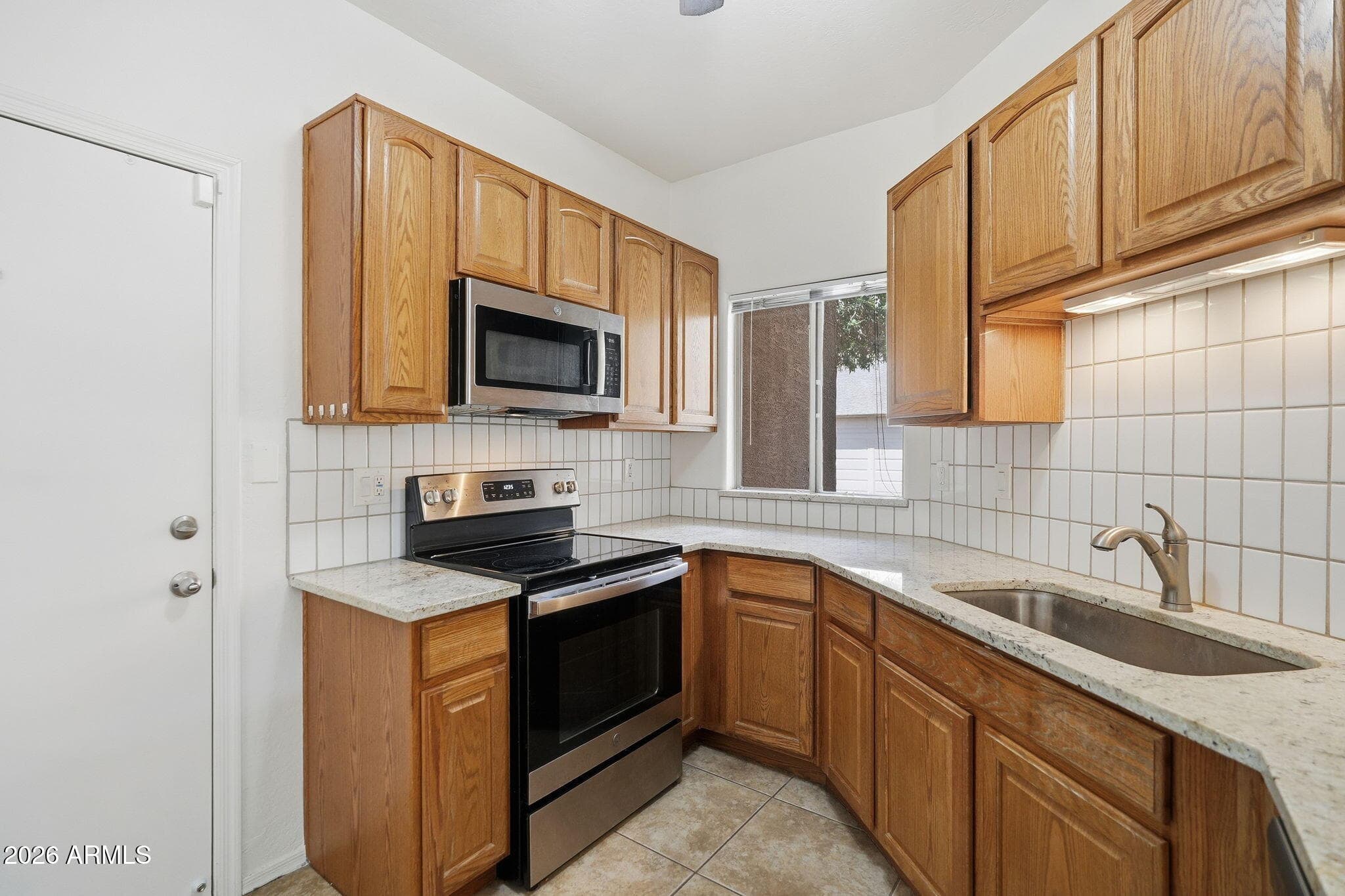 1015 S VAL VISTA Drive 28, Mesa, AZ 85204 — photo 12 of 39