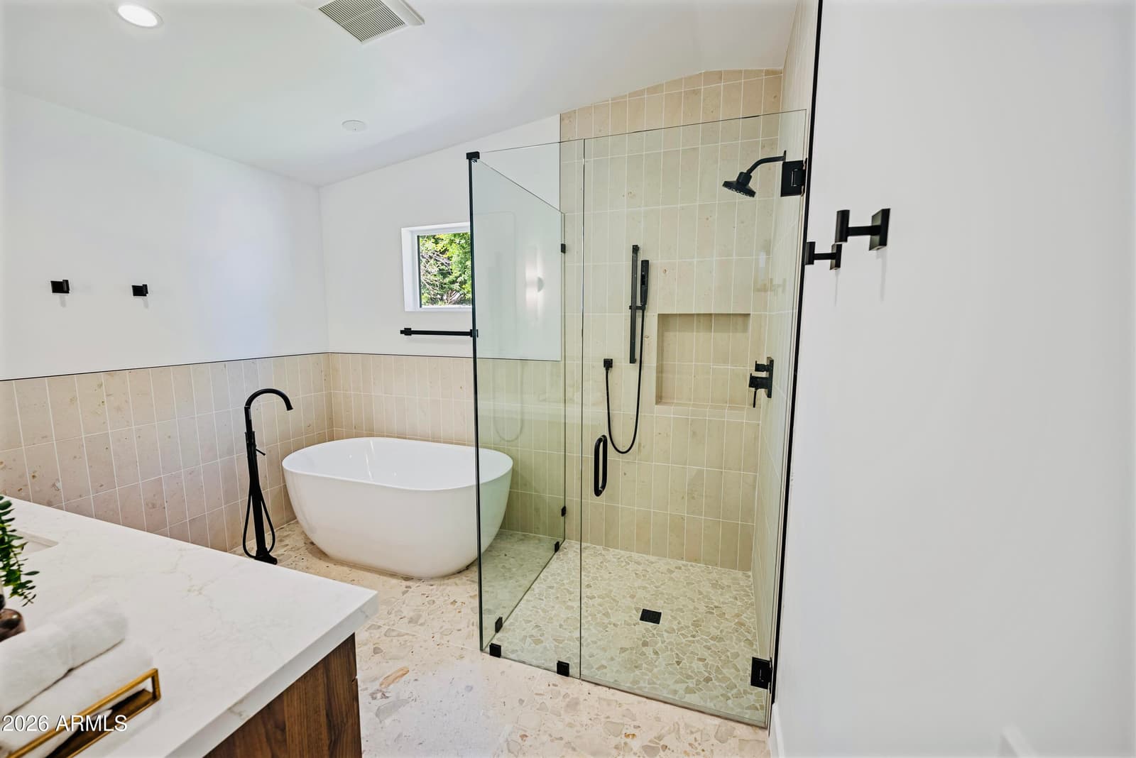 6830 N 10TH Place, Phoenix, AZ 85014 — photo 18 of 45
