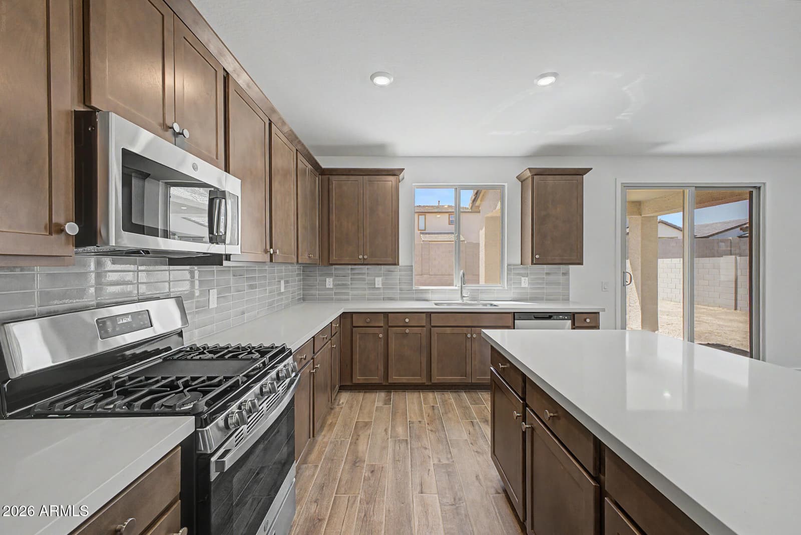 22345 W IRMA Lane, Surprise, AZ 85387 — photo 8 of 52