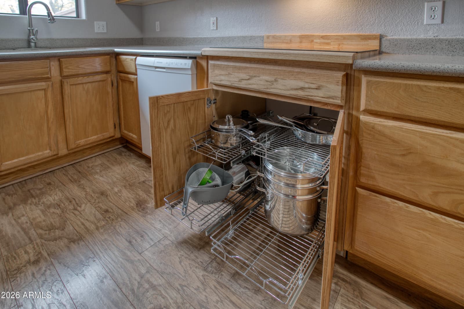 3170 E RAINBOW Lane, Pinetop, AZ 85935 — photo 17 of 34