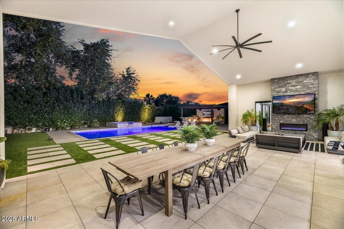 11681 E COCHISE Drive, Scottsdale, AZ 85259 — photo 3 of 61