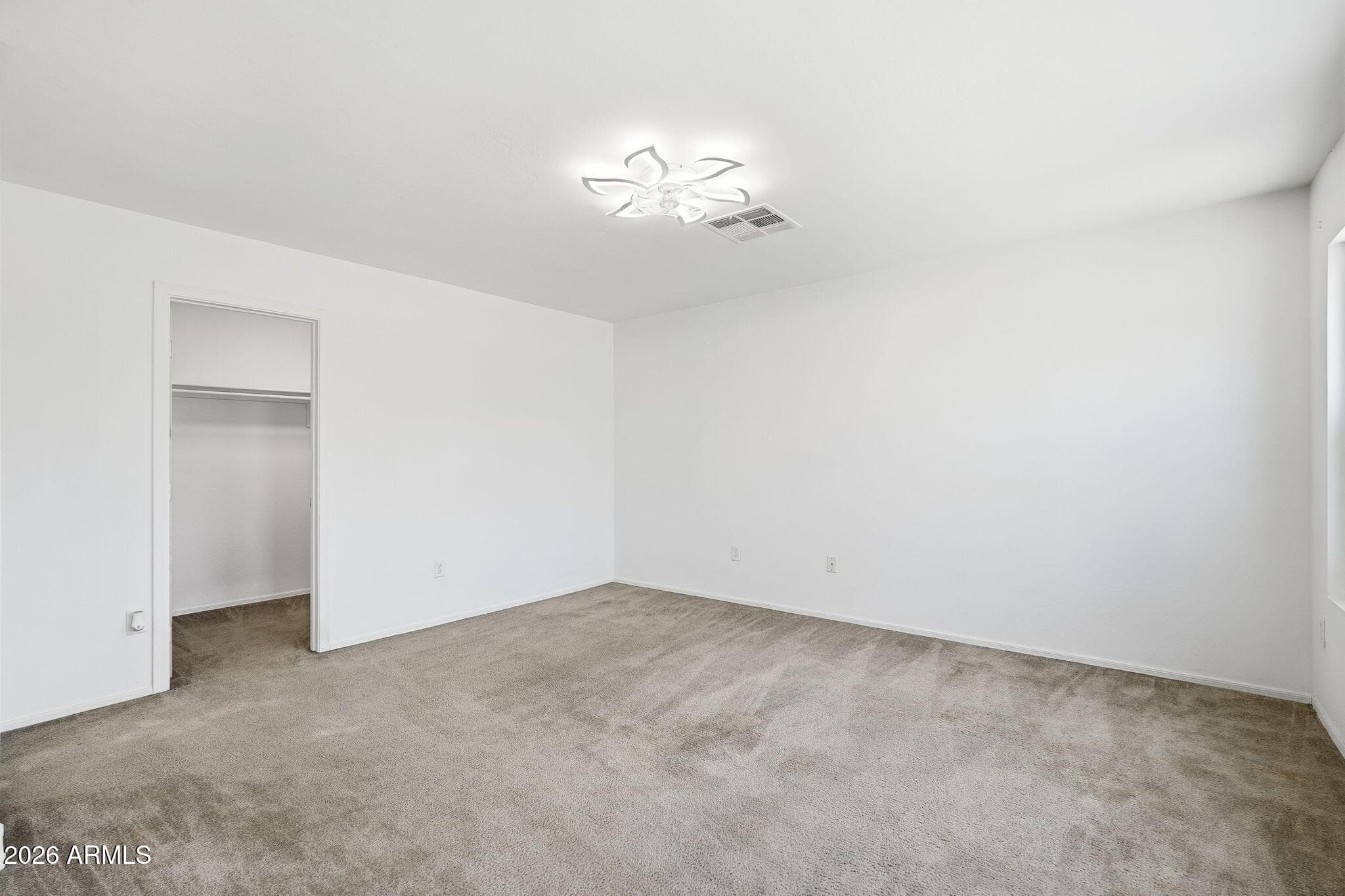 7245 S 41st Drive, Phoenix, AZ 85041 — photo 26 of 38