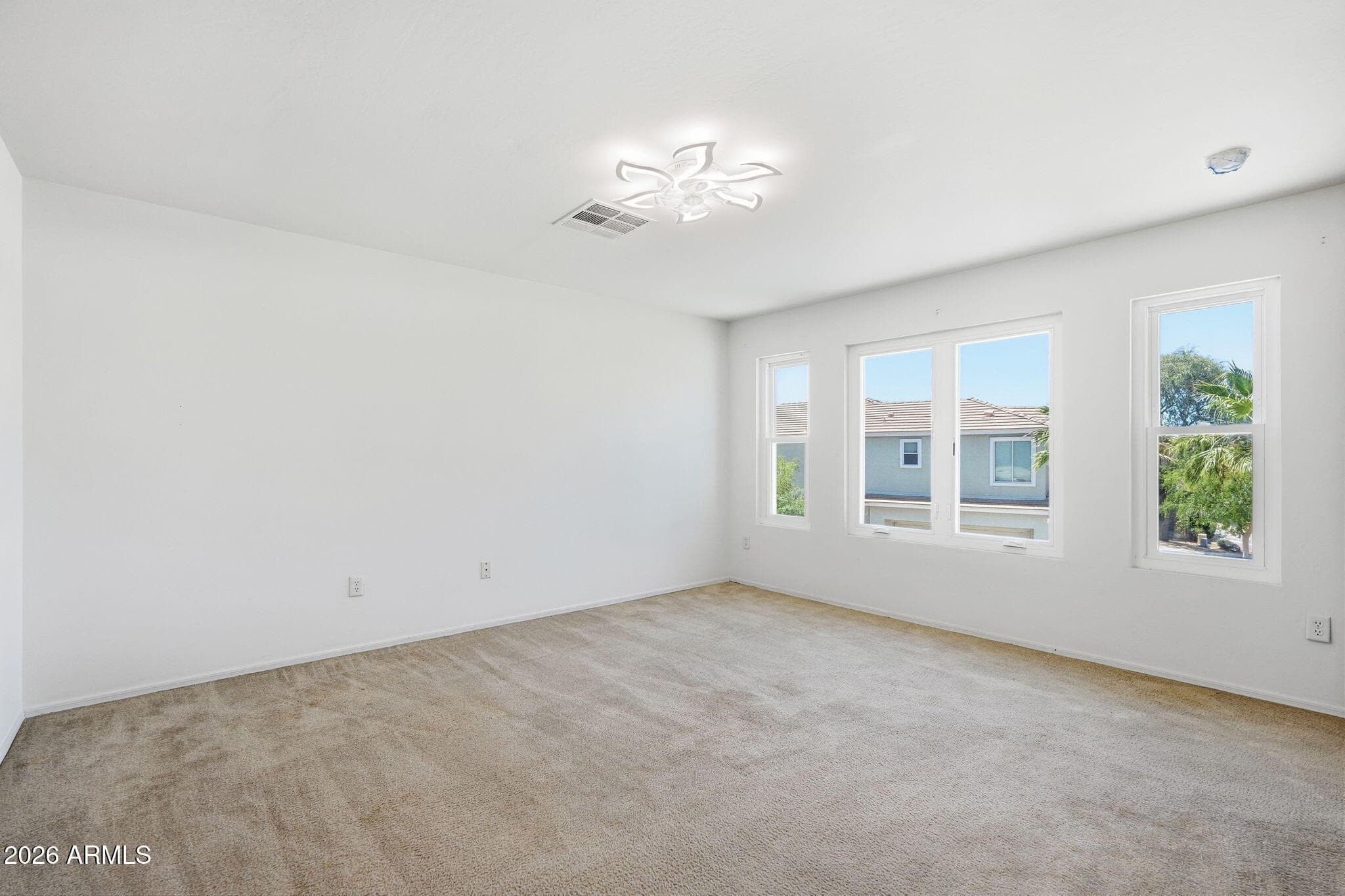 7245 S 41st Drive, Phoenix, AZ 85041 — photo 27 of 38