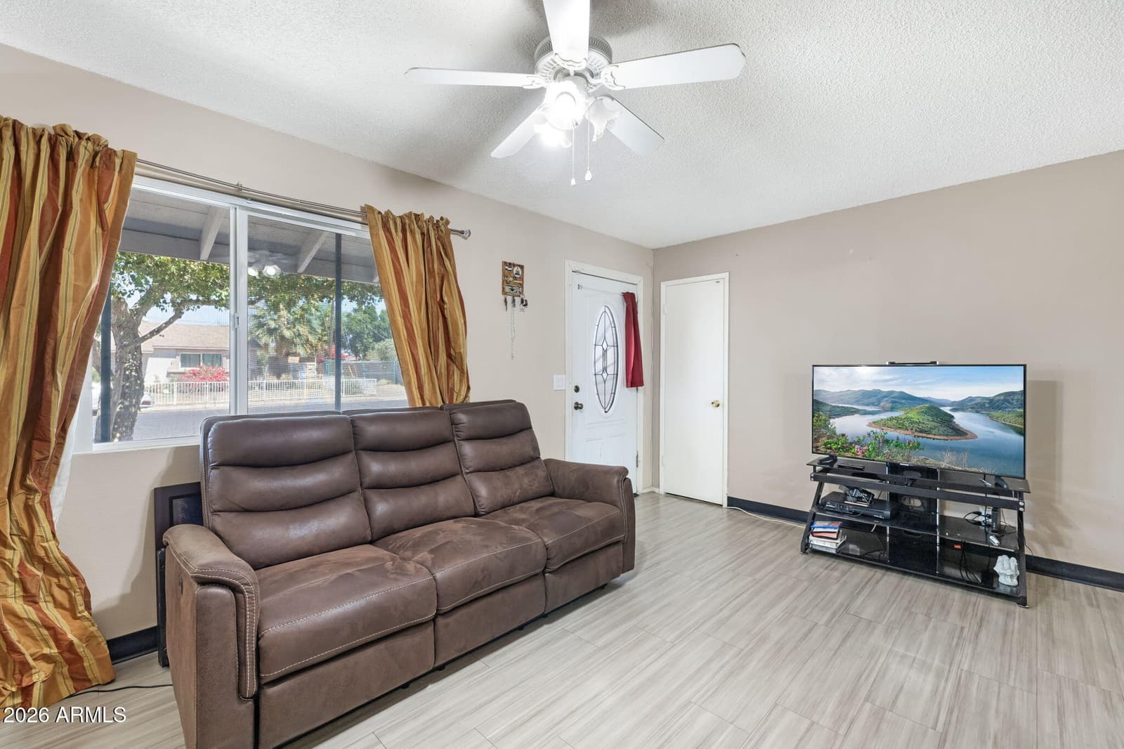 2251 E ASPEN Avenue, Mesa, AZ 85204 — photo 5 of 20