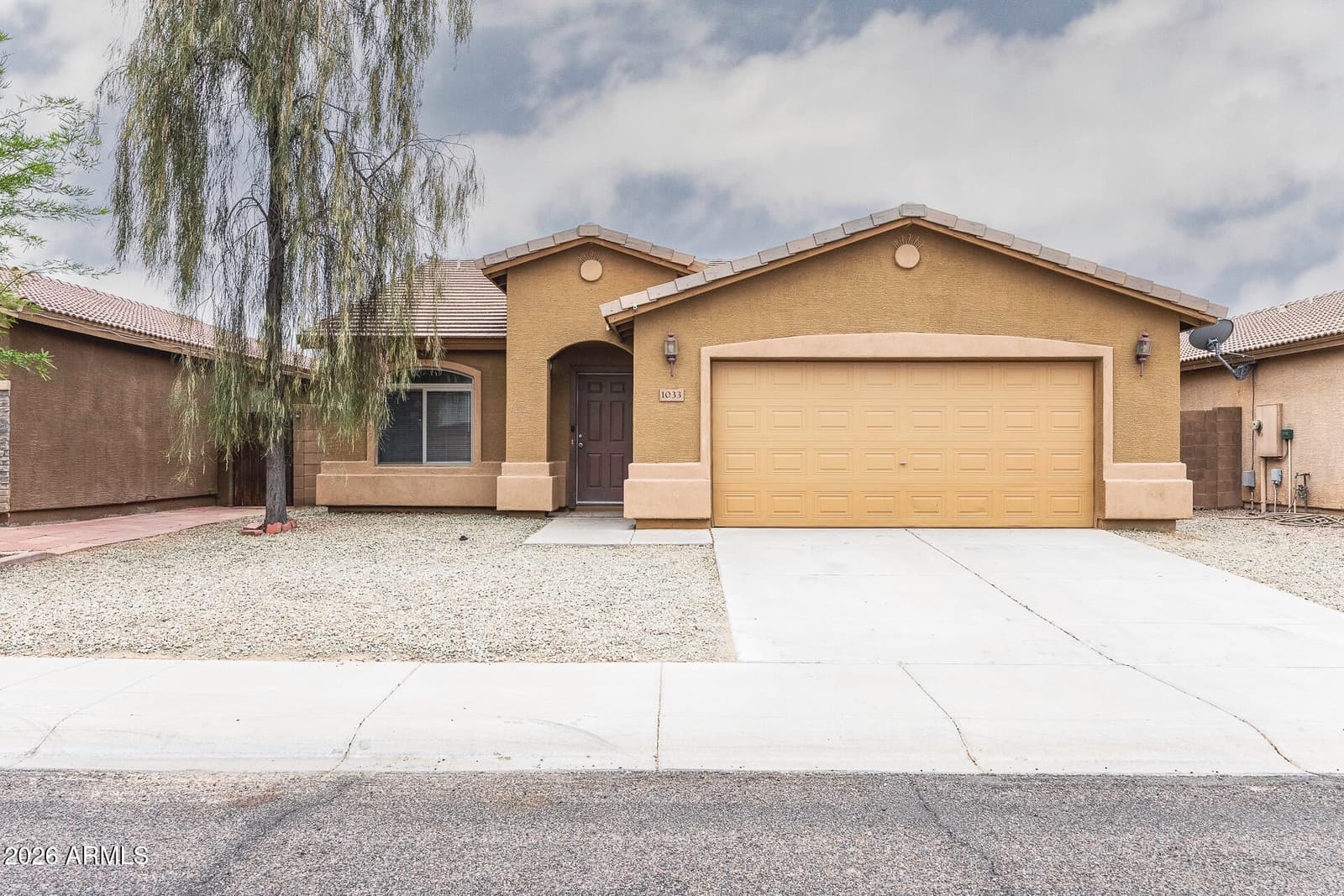 1033 W NINA Drive, Casa Grande, AZ 85122 — photo 1 of 34