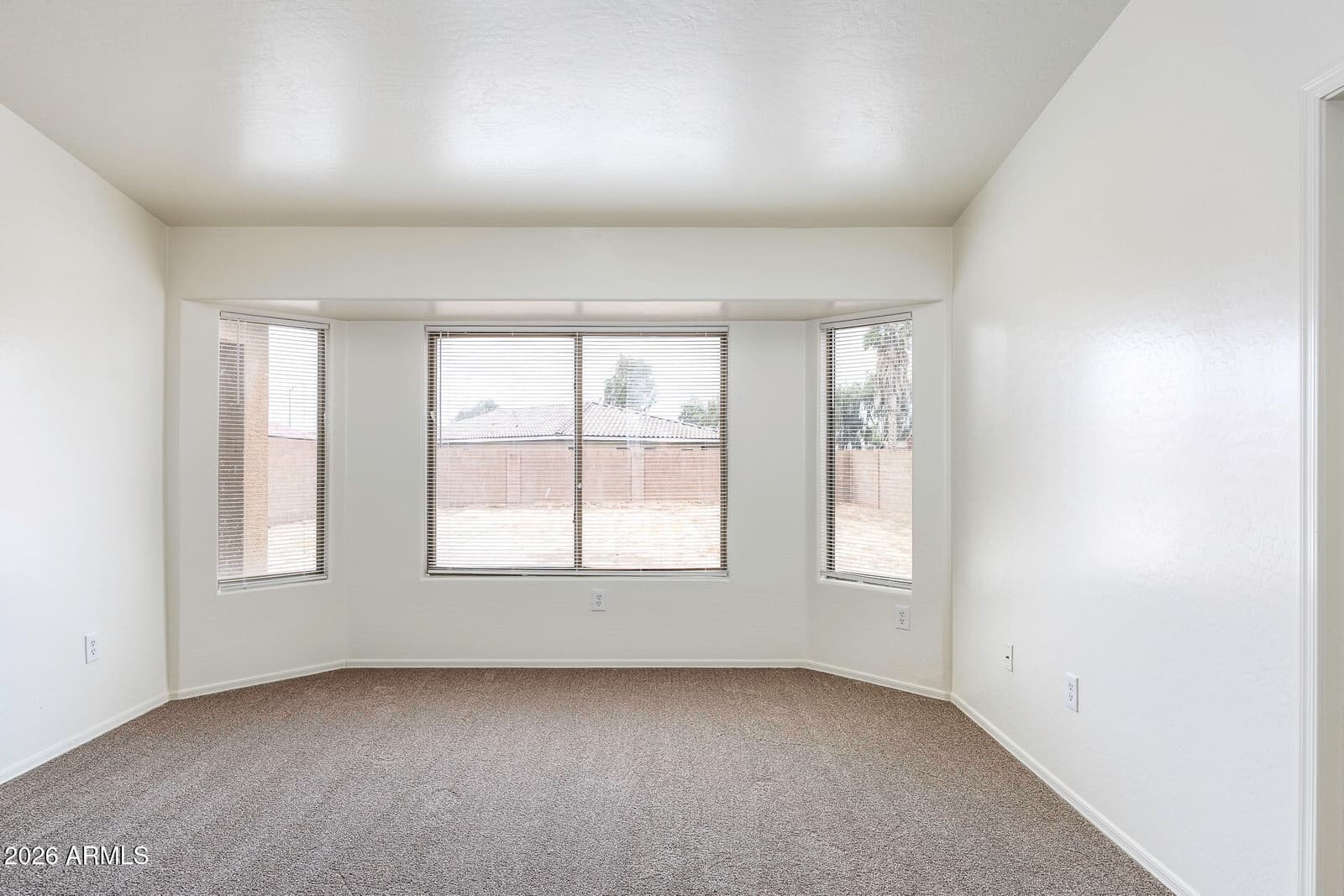 1033 W NINA Drive, Casa Grande, AZ 85122 — photo 15 of 34