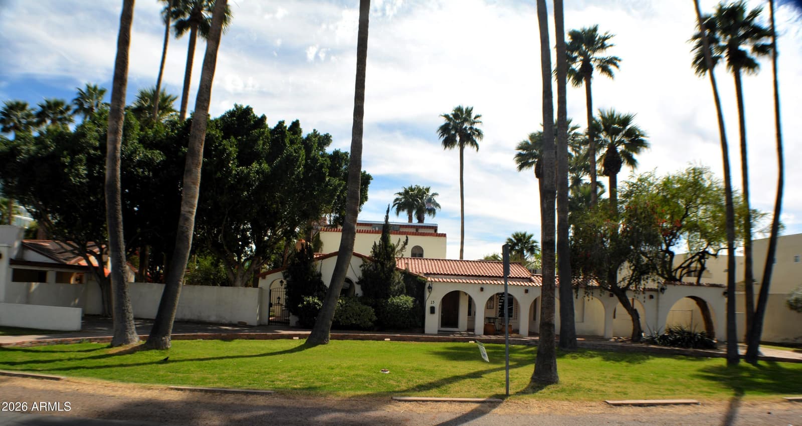 15 W PASADENA Avenue, Phoenix, AZ 85013 — photo 2 of 50