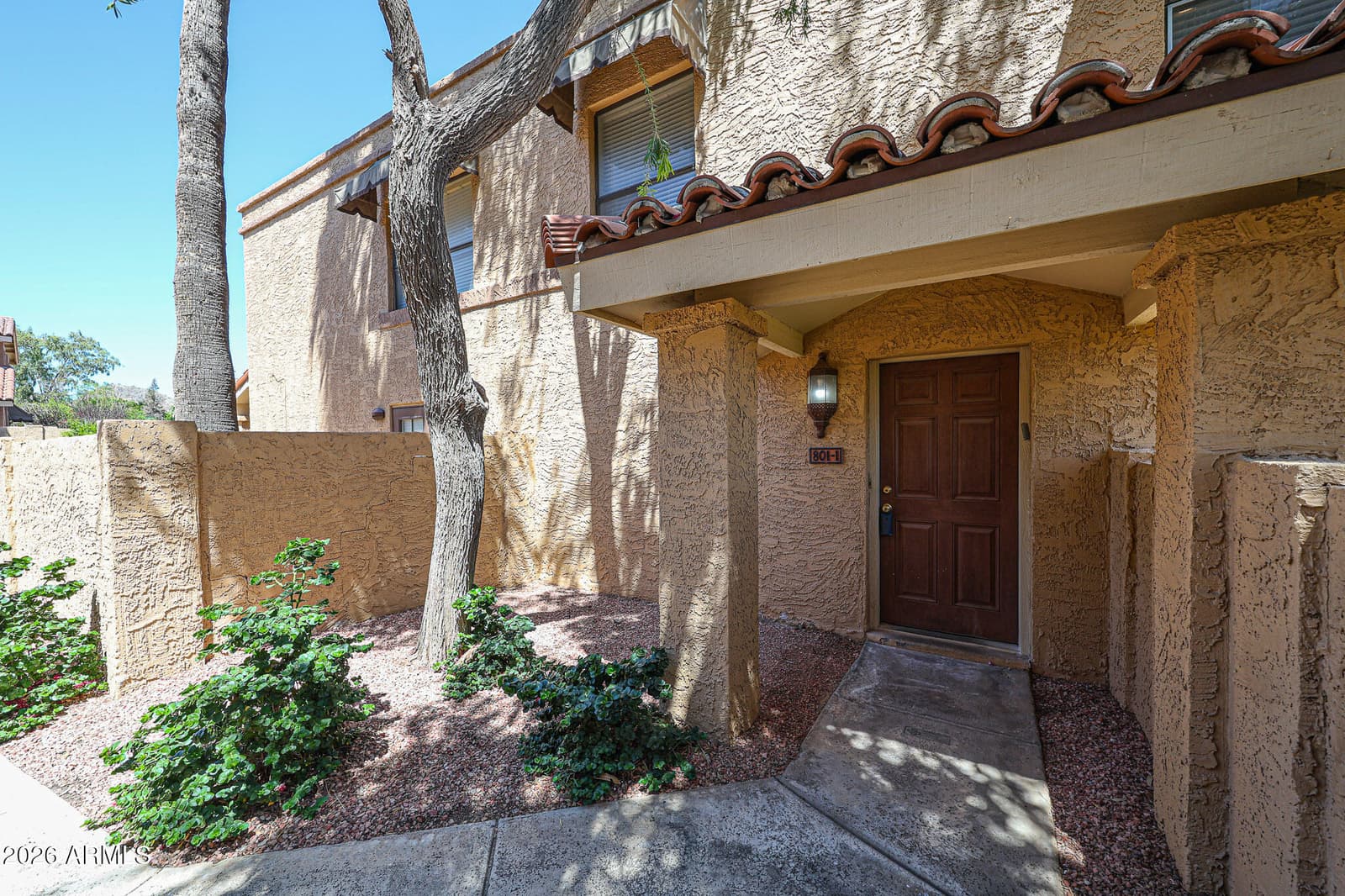 801 E NORTH Lane 1, Phoenix, AZ 85020 — photo 4 of 35