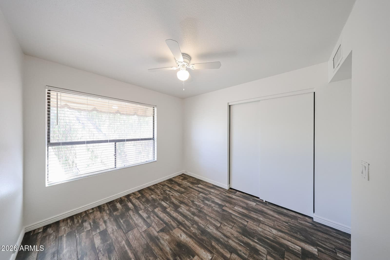 801 E NORTH Lane 1, Phoenix, AZ 85020 — photo 22 of 35
