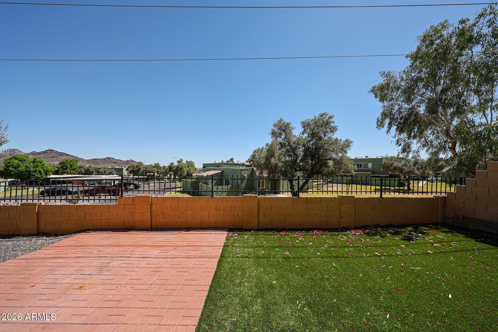 801 E NORTH Lane 1, Phoenix, AZ 85020 — photo 28 of 35