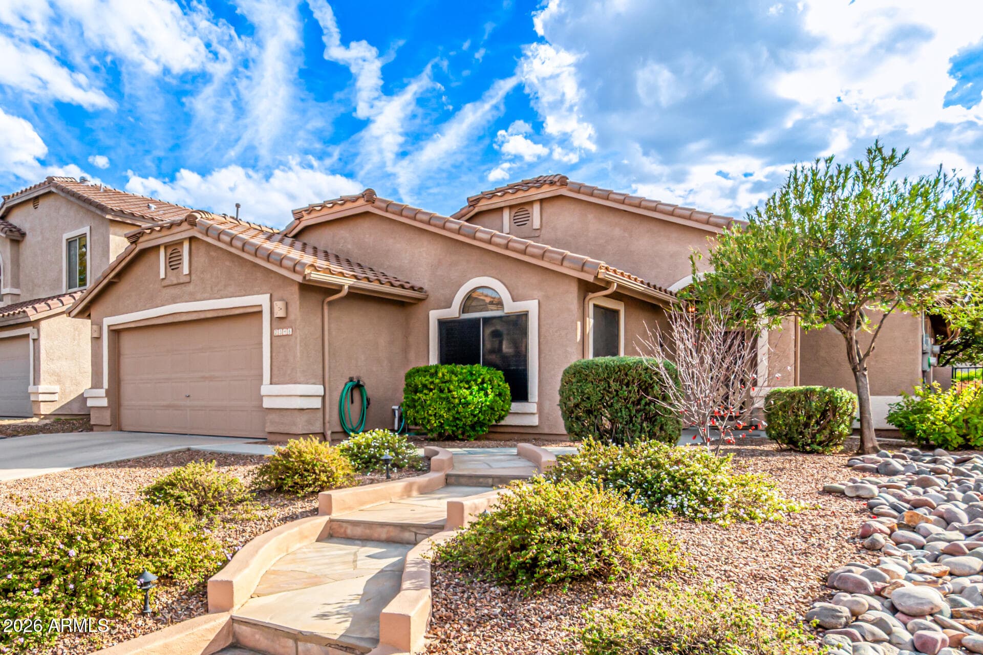 2348 E VISTOSO VILLAGE Place, Oro Valley, AZ 85755 — photo 2 of 37