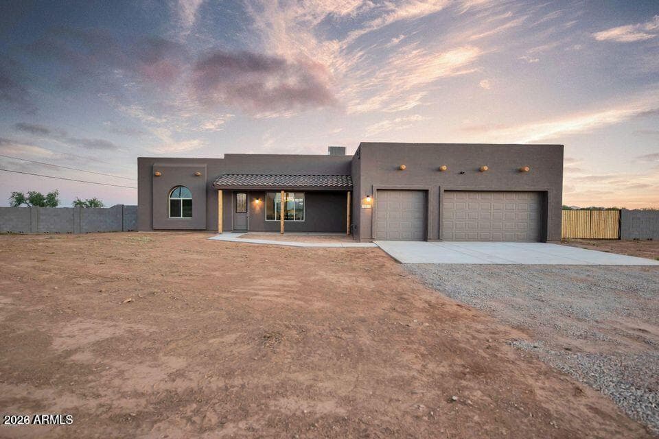 24471 N 194TH Avenue, Surprise, AZ 85387