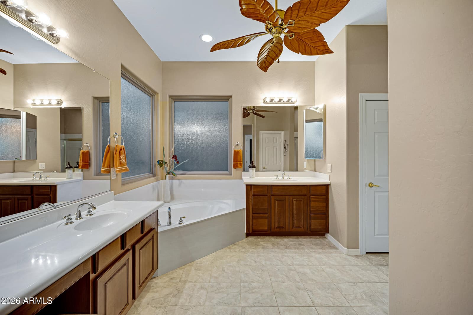 42333 W BLUE SUEDE SHOES Lane, Maricopa, AZ 85138 — photo 13 of 60