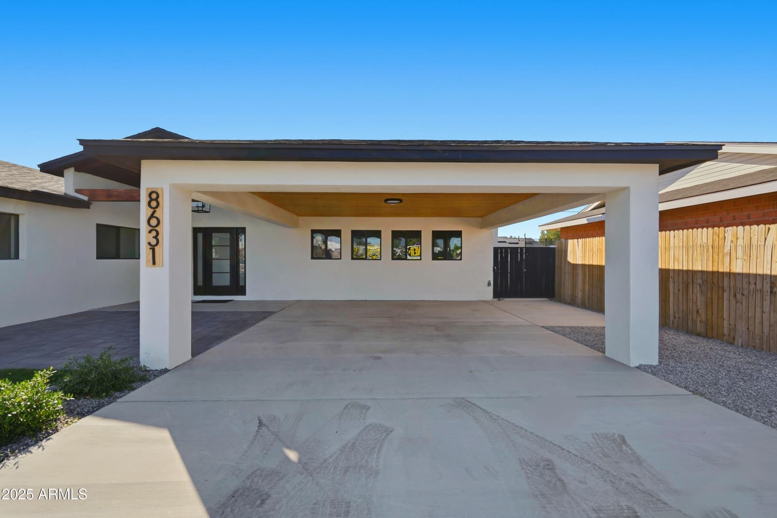 8631 E THOMAS Road, Scottsdale, AZ 85251 — photo 5 of 91