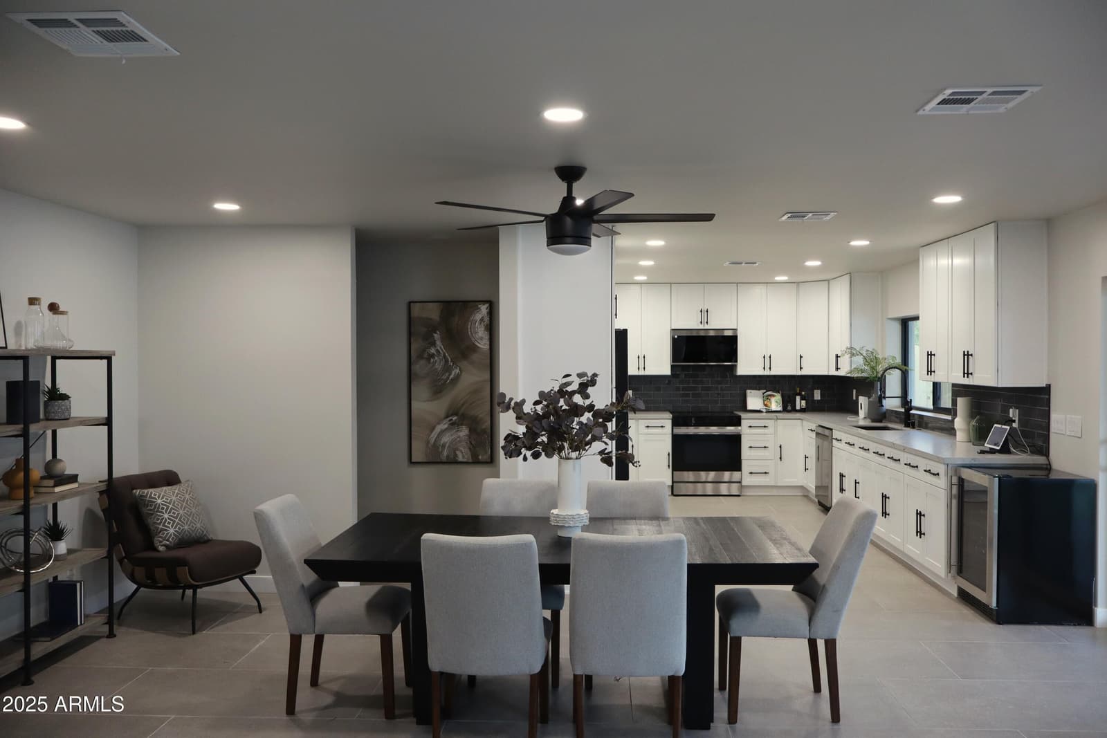 8631 E THOMAS Road, Scottsdale, AZ 85251 — photo 25 of 91