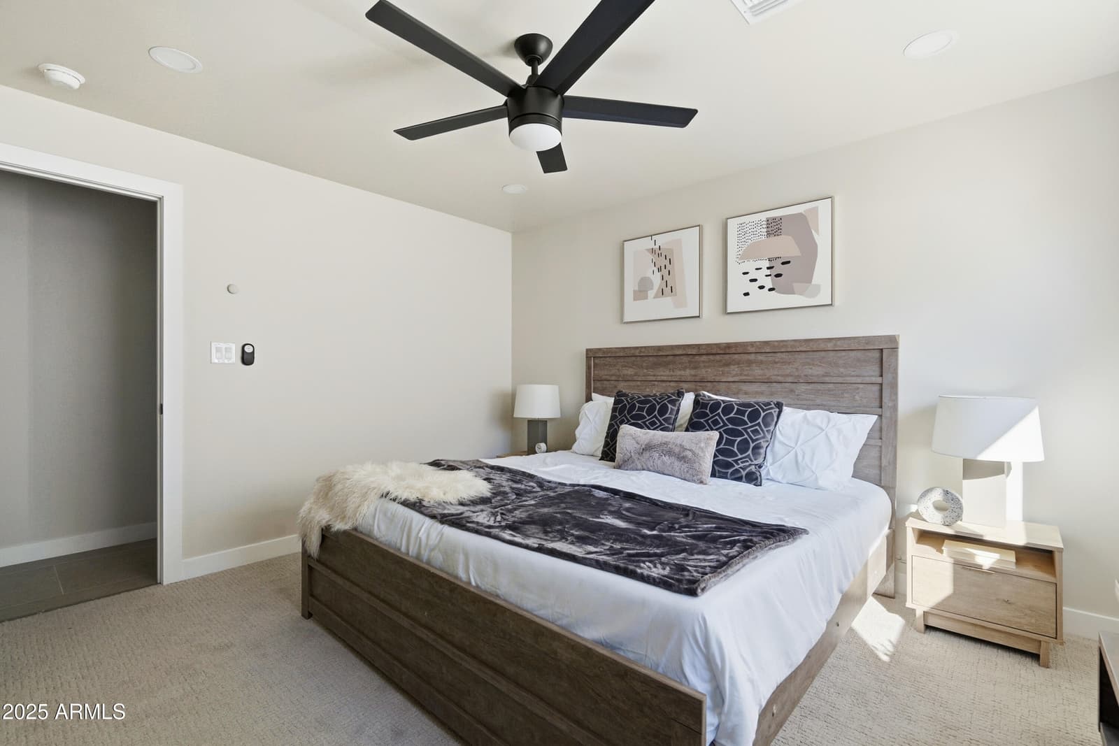 8631 E THOMAS Road, Scottsdale, AZ 85251 — photo 55 of 91