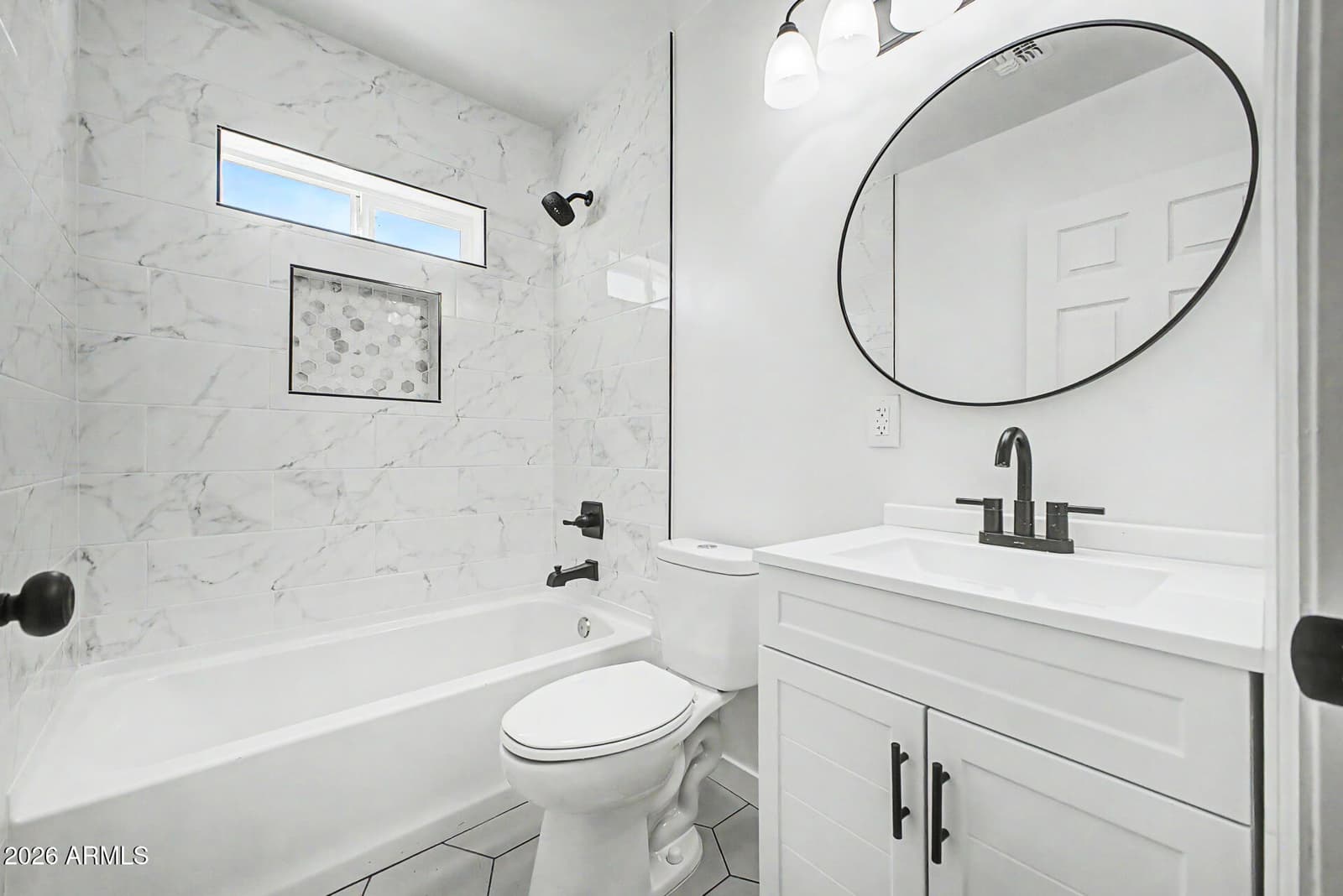 1147 E FLYNN Lane, Phoenix, AZ 85014 — photo 20 of 38