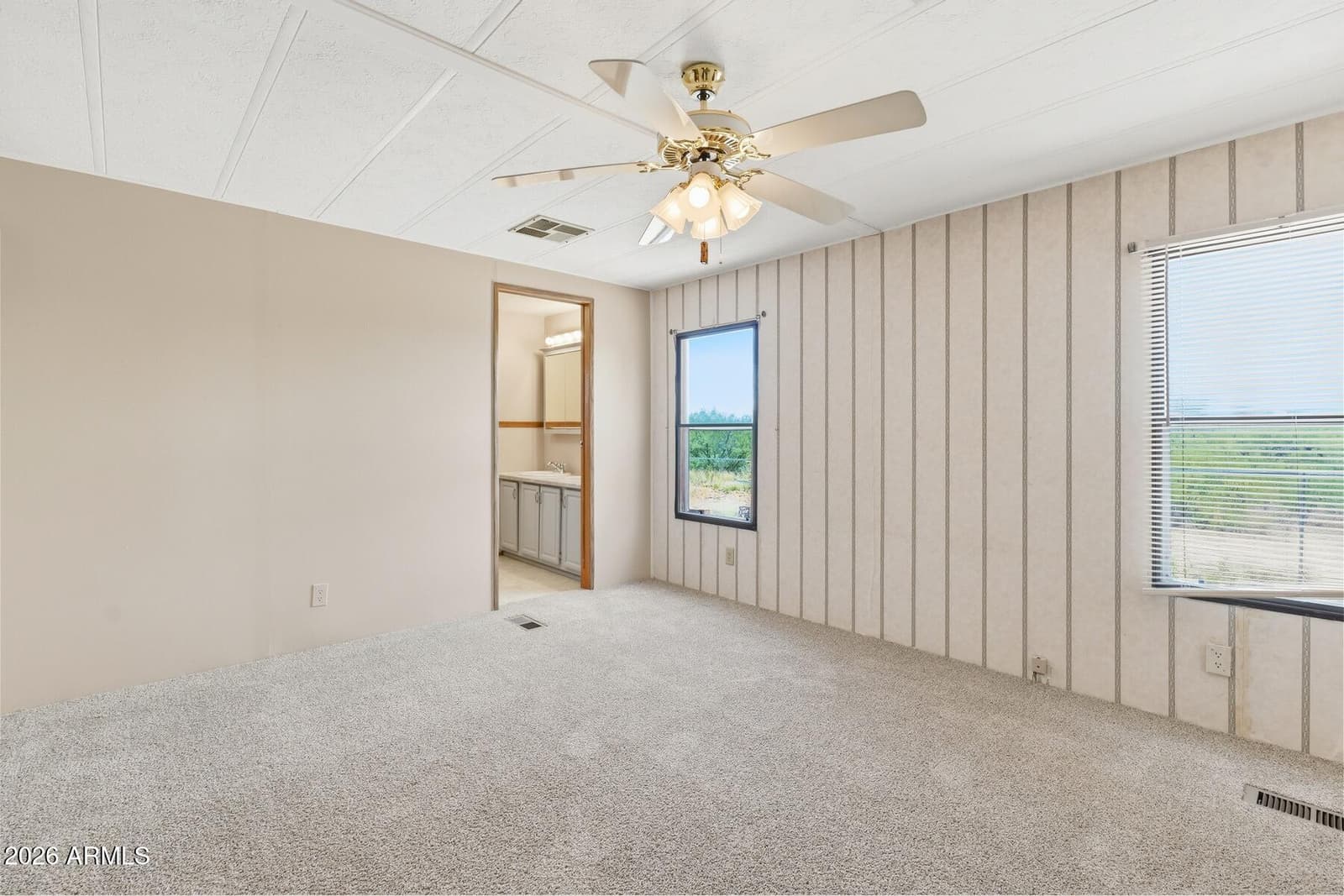 5002 E IRONWOOD Circle, Sierra Vista, AZ 85650 — photo 15 of 34