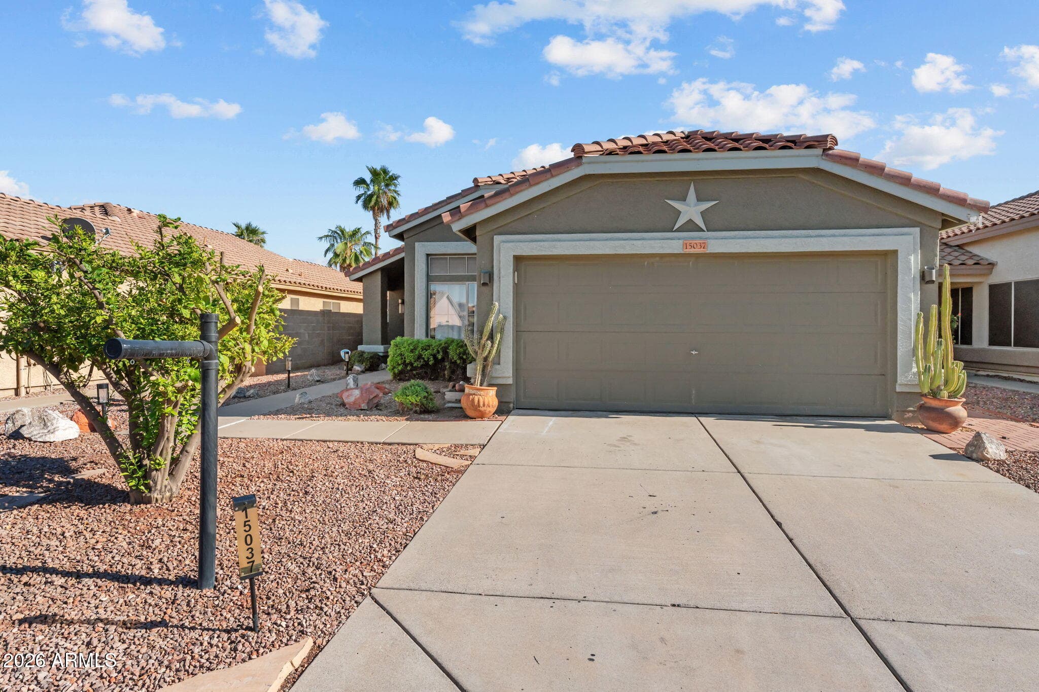 15037 W BOTTLE TREE Avenue, Surprise, AZ 85374 — photo 1 of 21