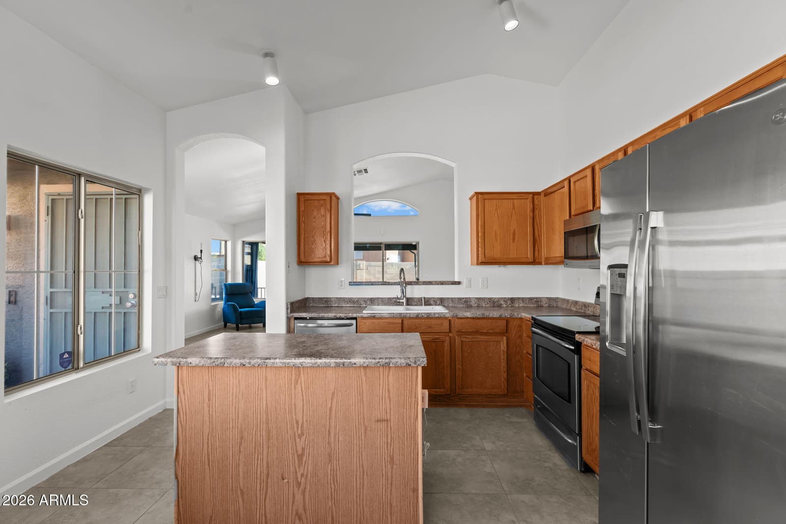 15037 W BOTTLE TREE Avenue, Surprise, AZ 85374 — photo 12 of 21