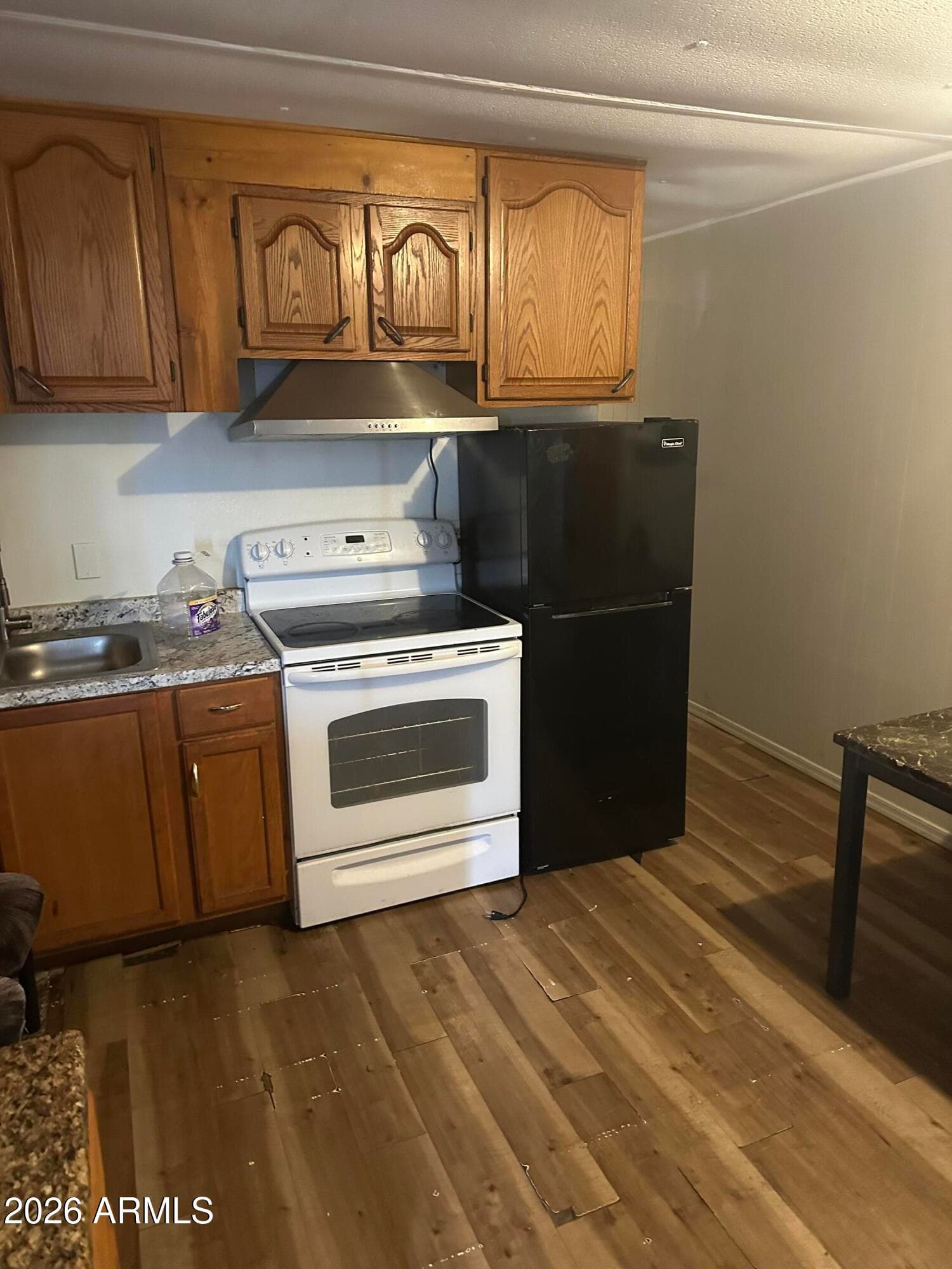 3140 W Glendale Avenue 14, Phoenix, AZ 85051 — photo 2 of 5