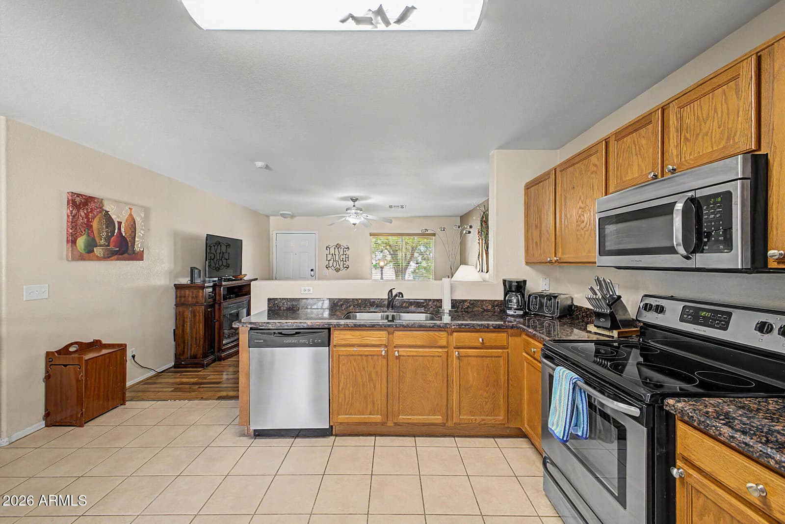 1085 E DESERT ROSE Trail, San Tan Valley, AZ 85143 — photo 12 of 30