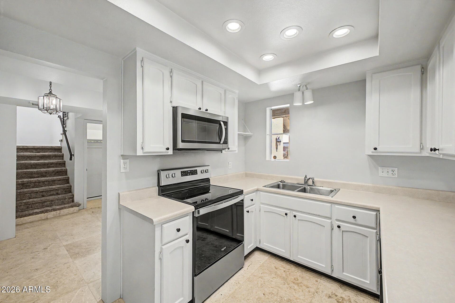 913 E LAGUNA Drive, Tempe, AZ 85282 — photo 13 of 29