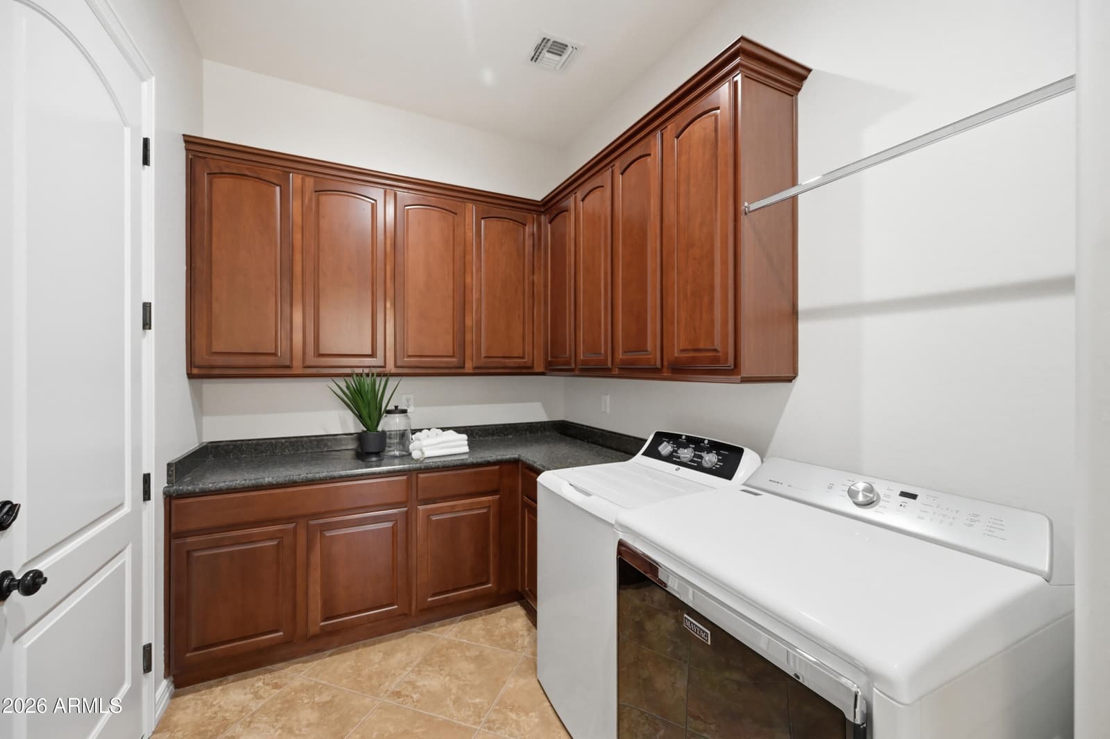 758 E SUNBURST Lane, Tempe, AZ 85284 — photo 27 of 48