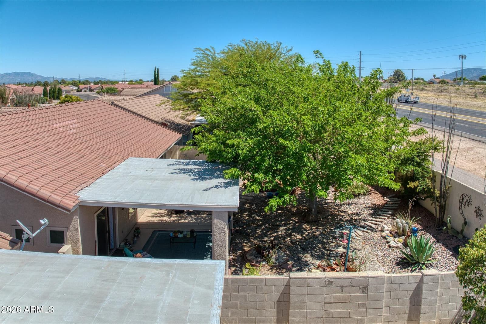 2490 CANDLEWOOD Drive, Sierra Vista, AZ 85650 — photo 3 of 29
