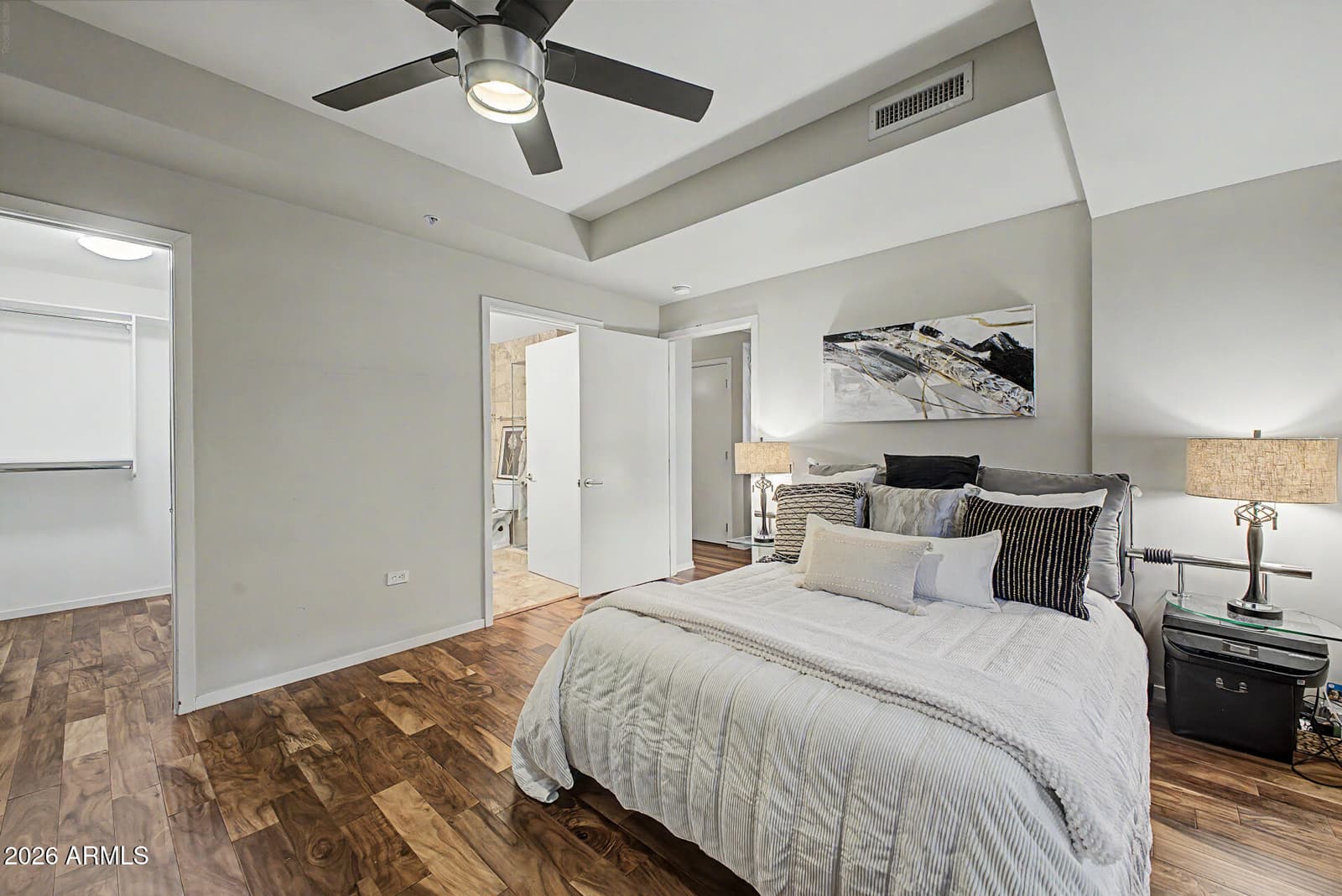 7117 E RANCHO VISTA Drive 4009, Scottsdale, AZ 85251 — photo 12 of 37