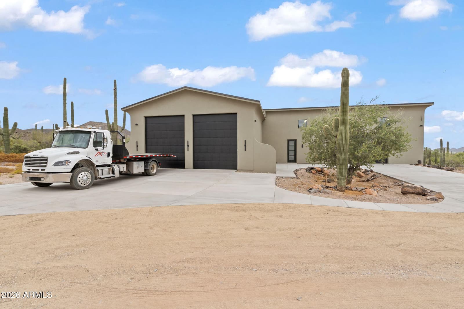 42327 N SIERRA VISTA Road, Cave Creek, AZ 85331 — photo 26 of 41