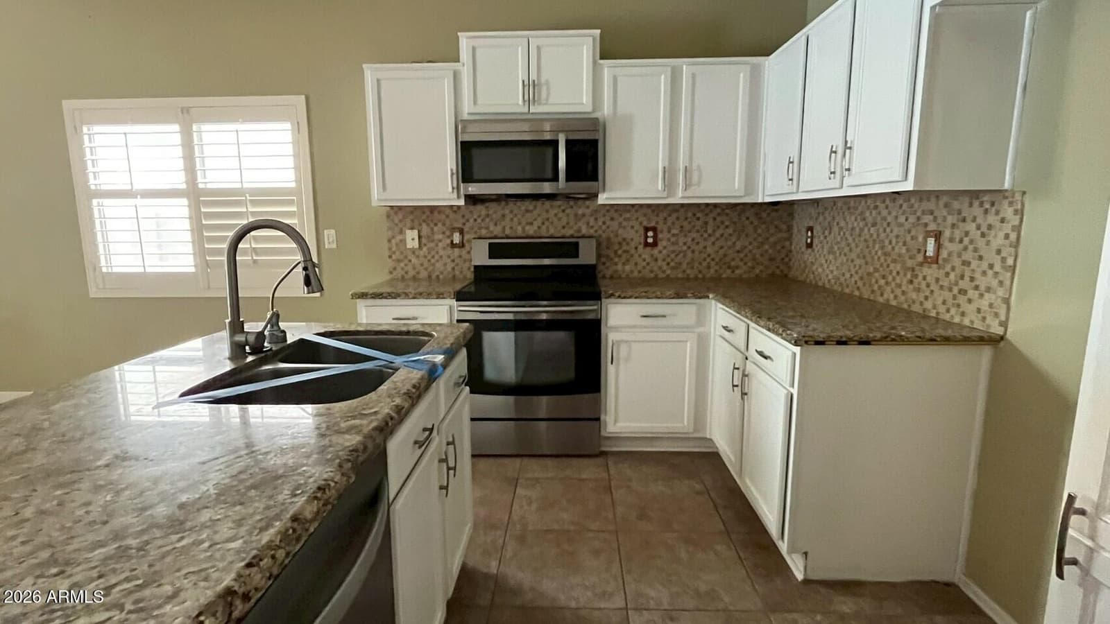 43446 W MAGNOLIA Road, Maricopa, AZ 85138 — photo 5 of 17
