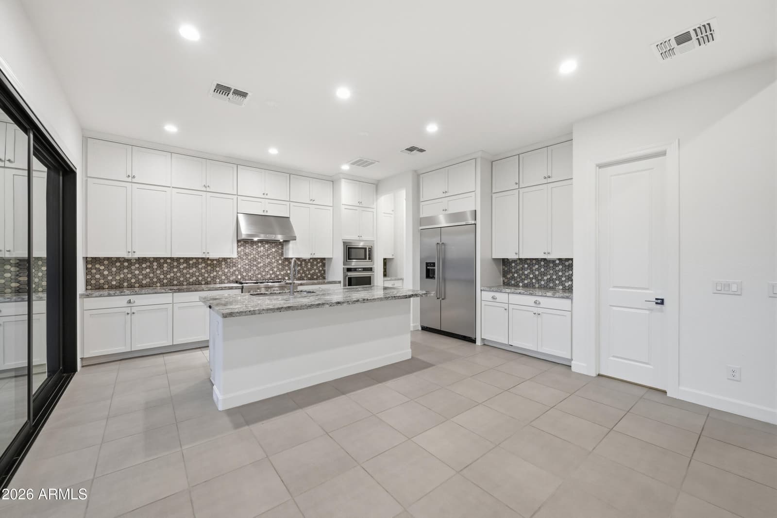 23956 S 218TH Place, Queen Creek, AZ 85142 — photo 16 of 47