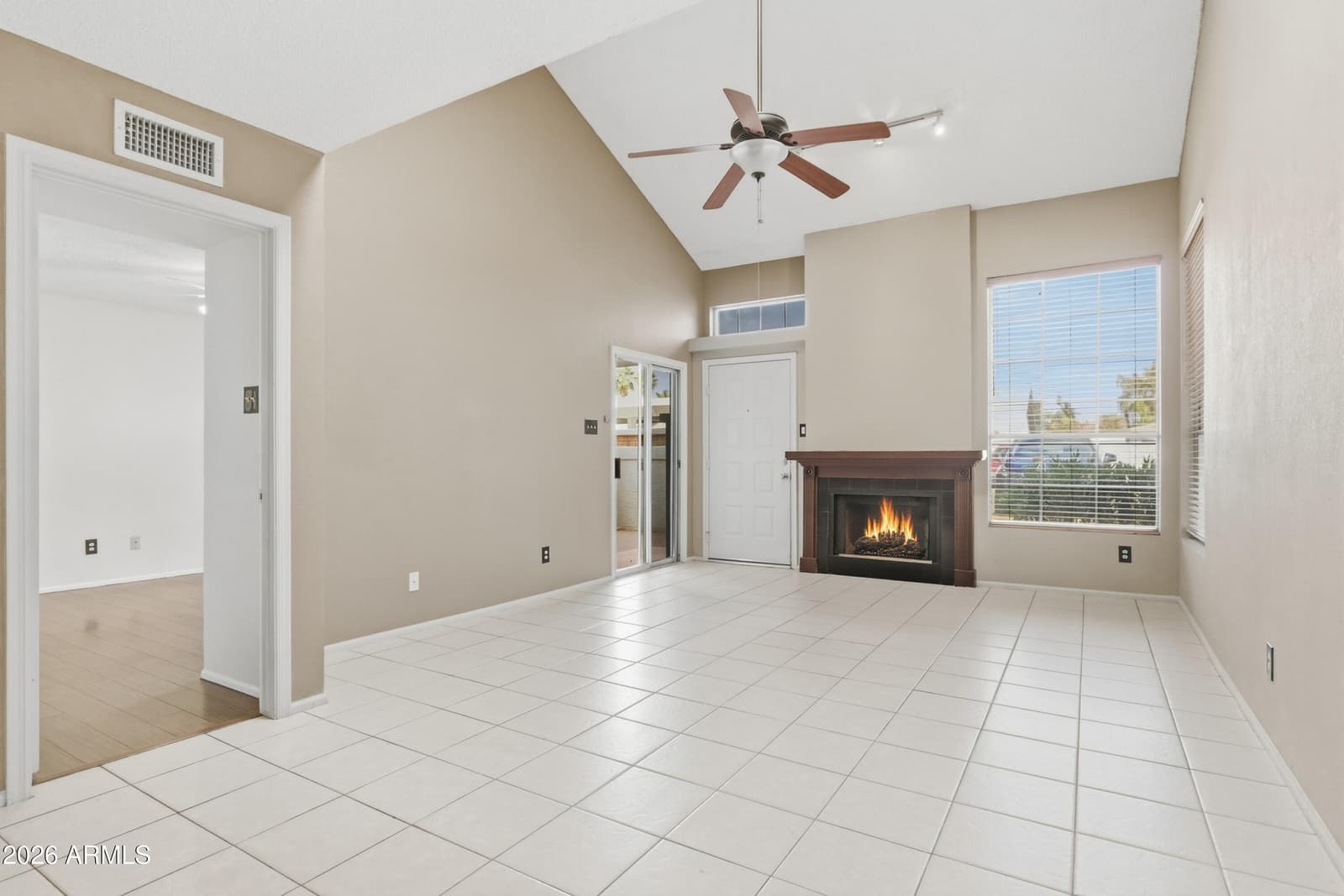 1717 E UNION HILLS Drive 1096, Phoenix, AZ 85024 — photo 7 of 21