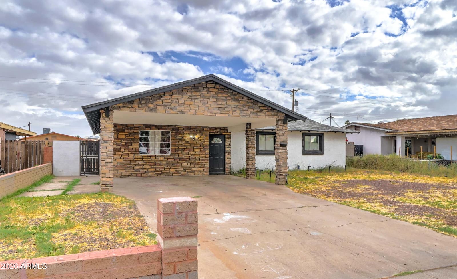 5438 W ROANOKE Avenue, Phoenix, AZ 85035 — photo 2 of 28