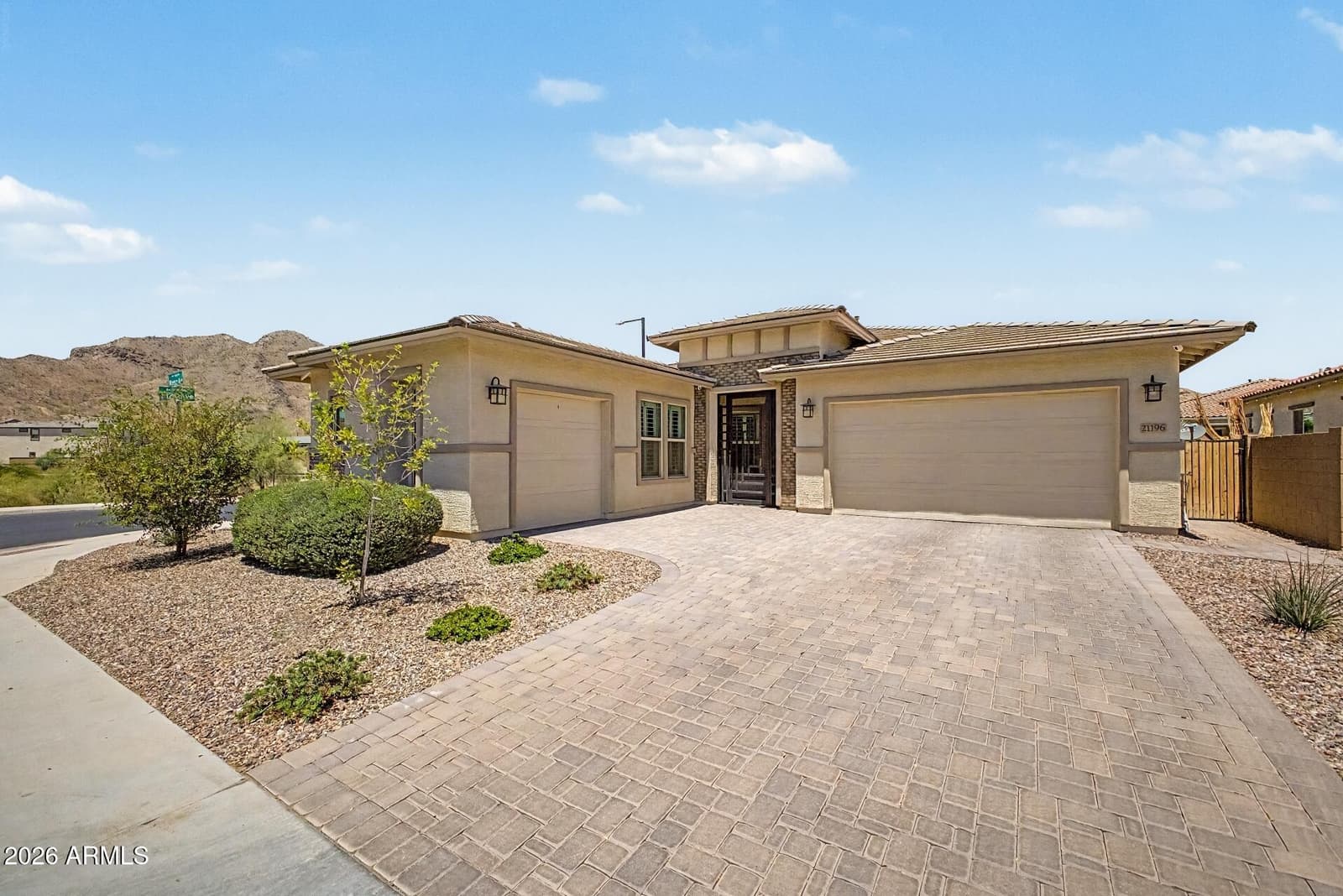 21196 W WINDSOR Avenue, Buckeye, AZ 85396 — photo 6 of 67