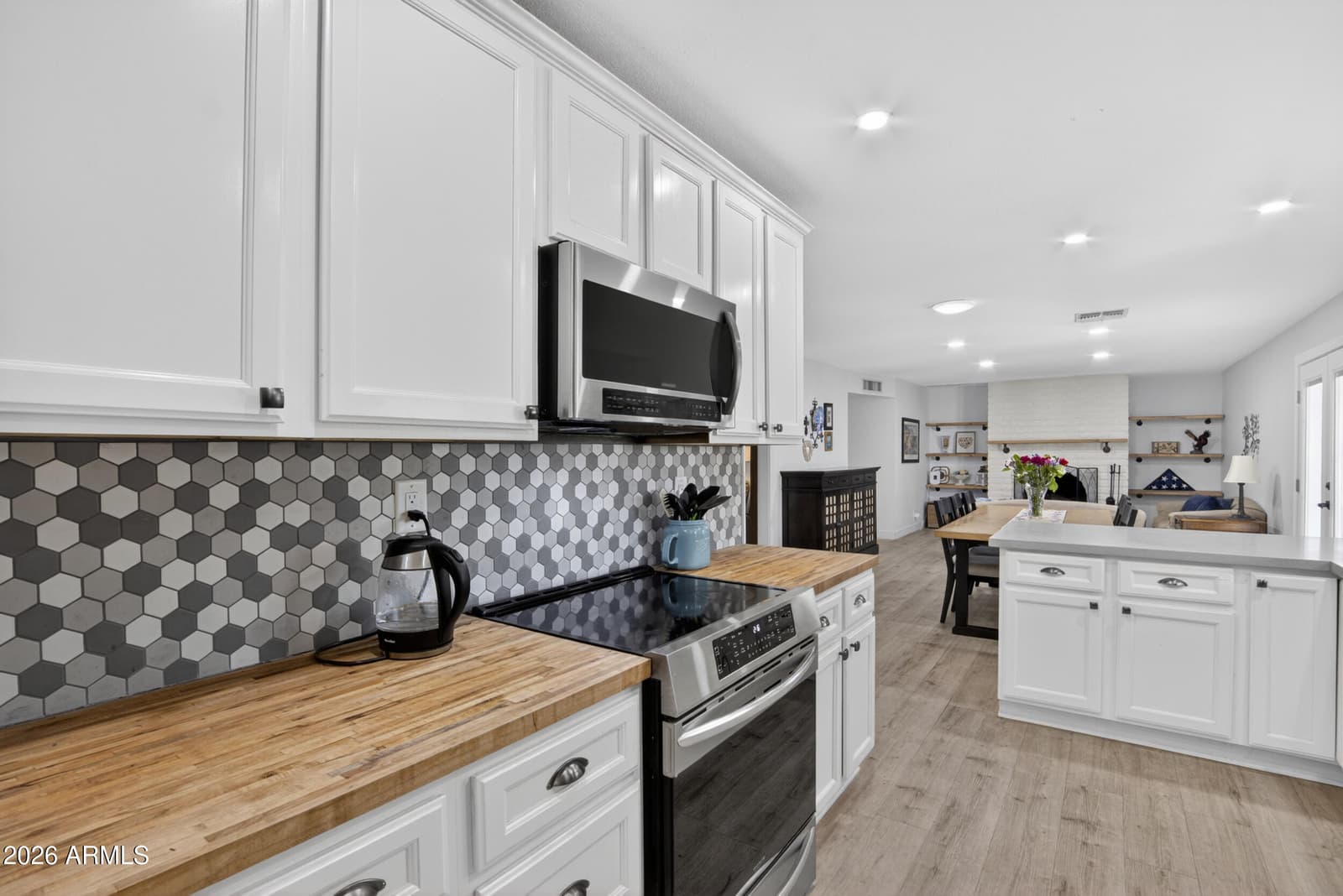 418 W JASPER Drive W, Chandler, AZ 85225 — photo 12 of 37