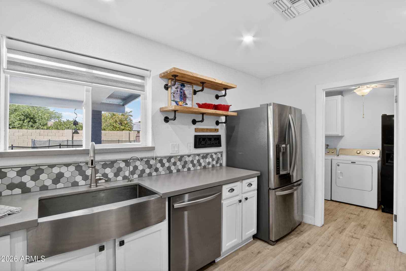 418 W JASPER Drive W, Chandler, AZ 85225 — photo 11 of 37