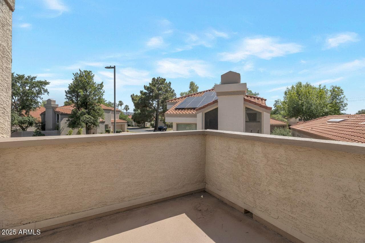 4020 E LAUREL Lane, Phoenix, AZ 85028 — photo 37 of 39