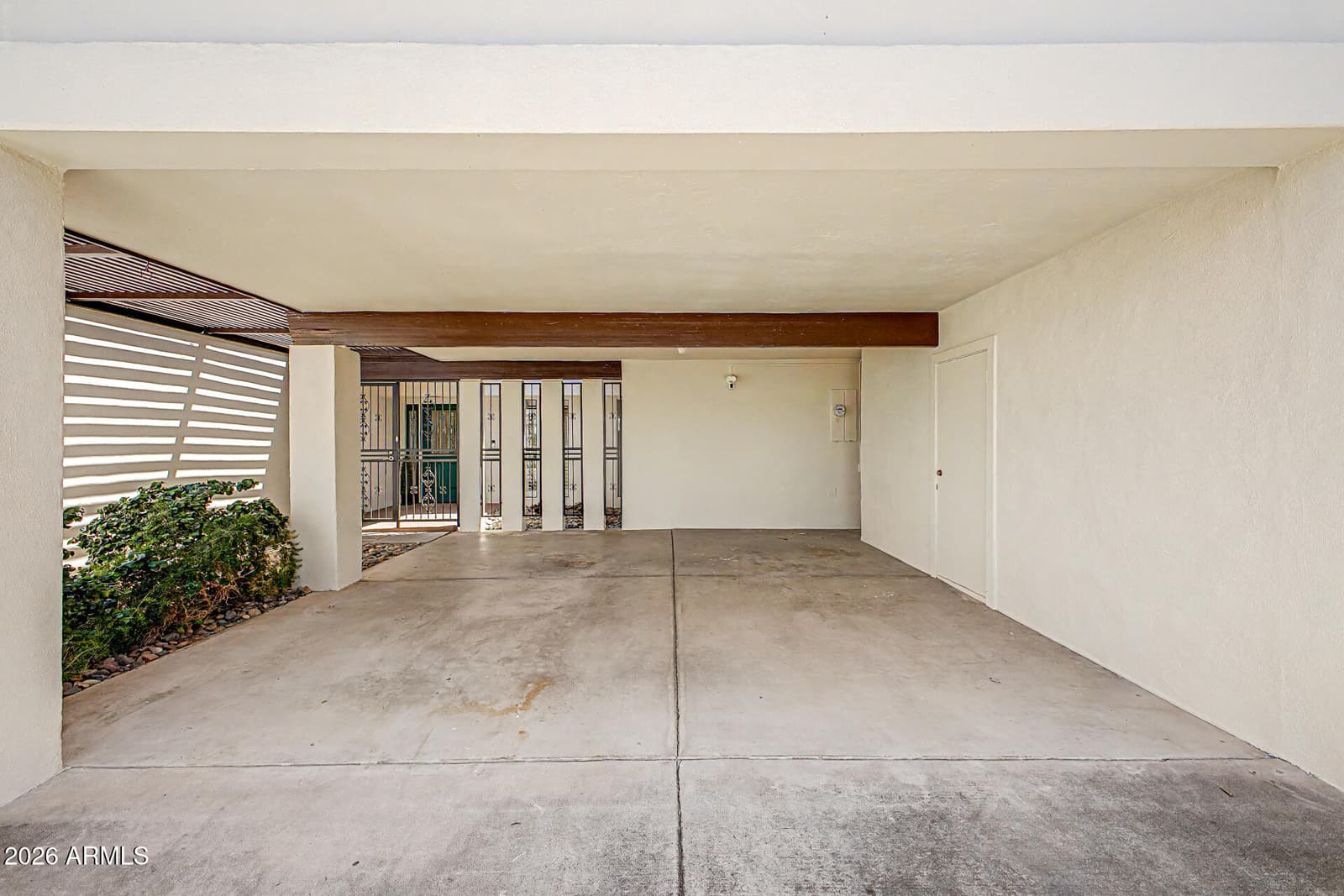 4303 E FAIRMOUNT Avenue, Phoenix, AZ 85018 — photo 6 of 55