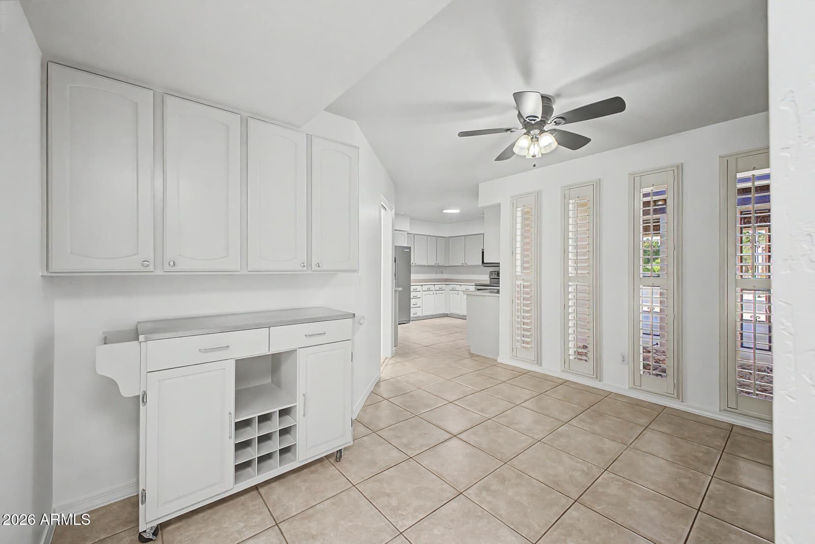 4303 E FAIRMOUNT Avenue, Phoenix, AZ 85018 — photo 15 of 55