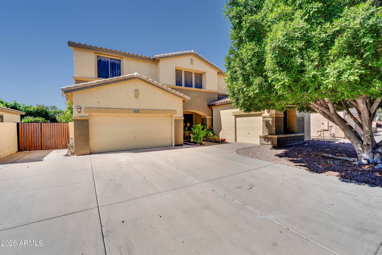 1211 E KENWOOD Street, Mesa, AZ 85203 — photo 2 of 67