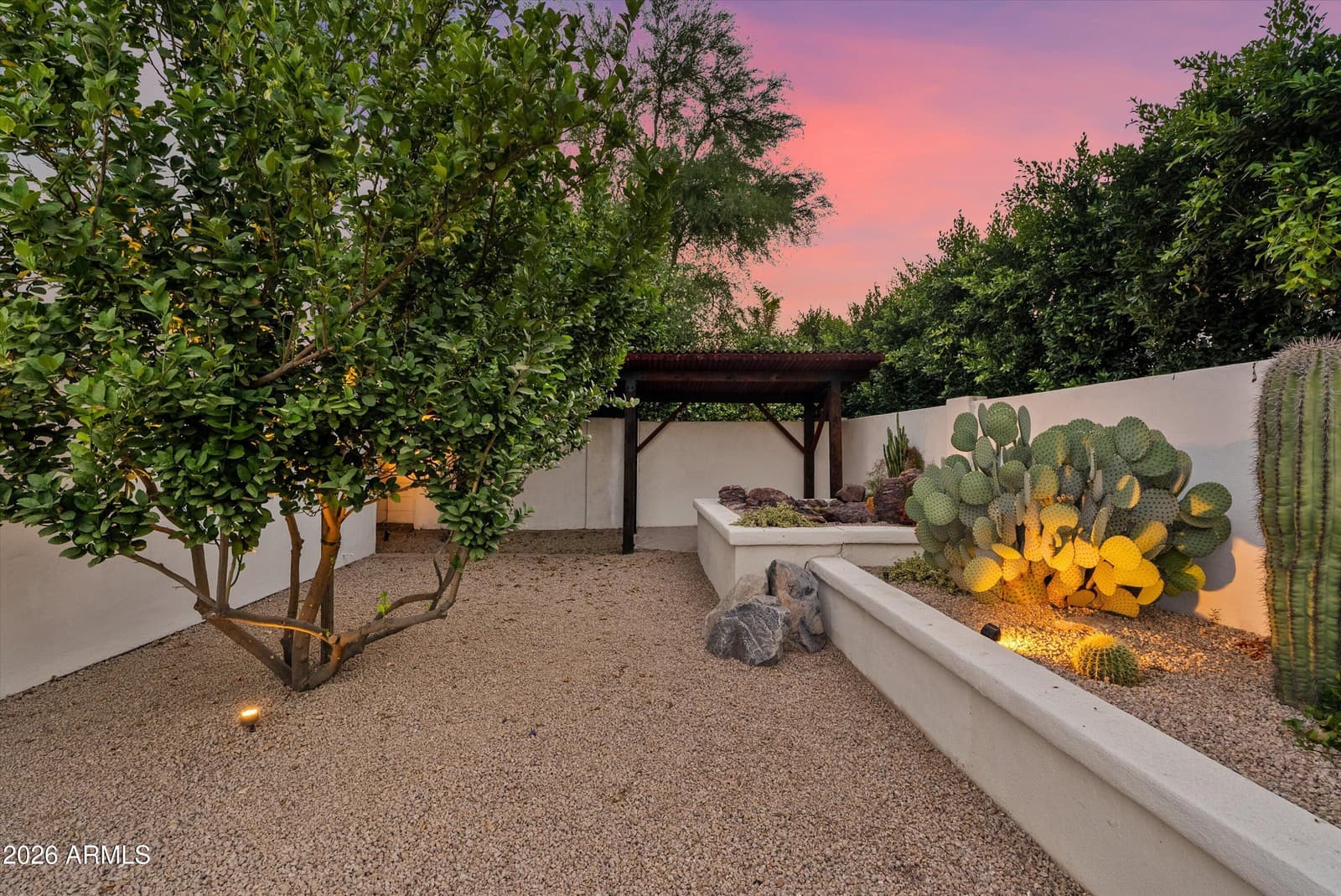 7042 E ORANGE BLOSSOM Lane, Paradise Valley, AZ 85253 — photo 38 of 56