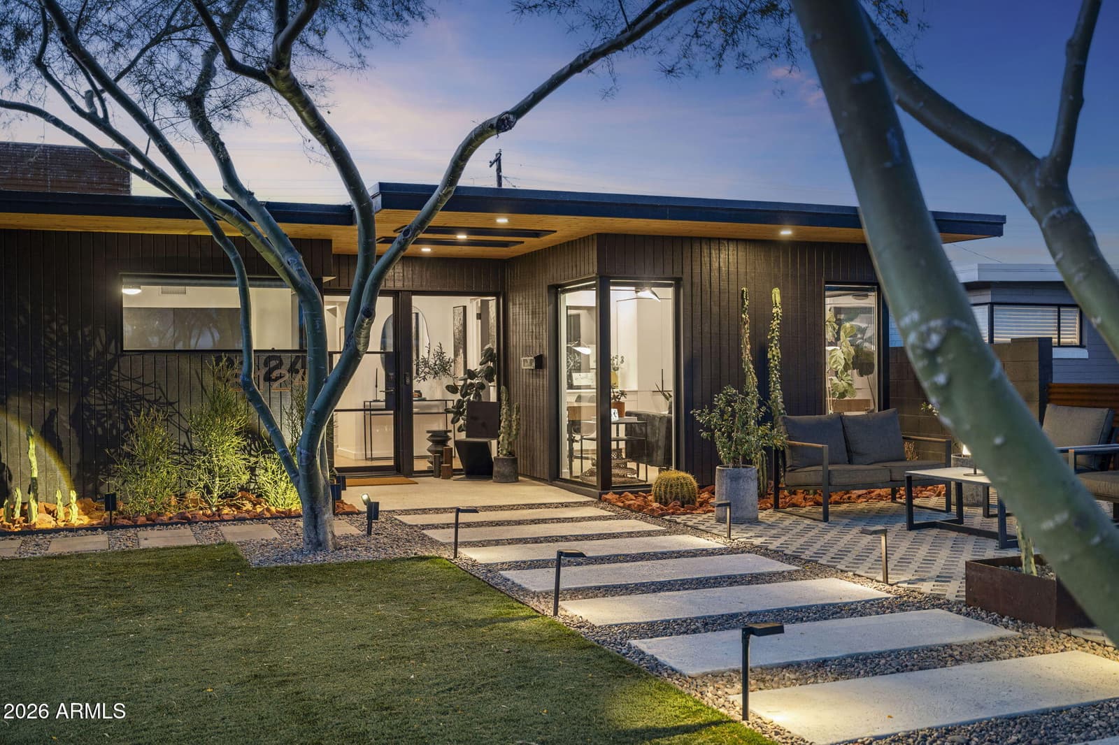 8124 E GRANADA Road, Scottsdale, AZ 85257 — photo 3 of 64