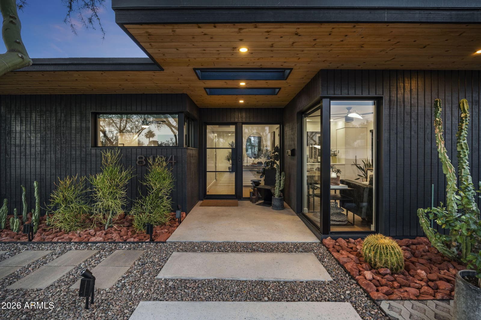 8124 E GRANADA Road, Scottsdale, AZ 85257 — photo 8 of 64